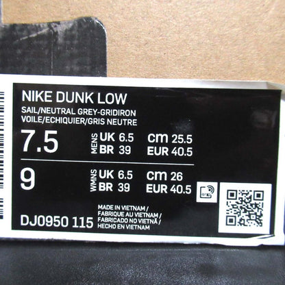 ナイキ オフホワイト DUNK LOW スニーカー