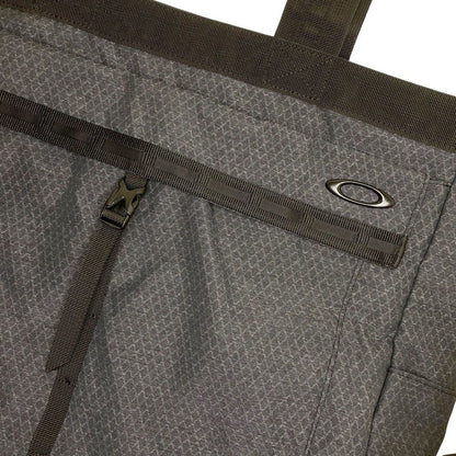 オークリー ESSENTIAL TOTE 4.0 トートバッグ