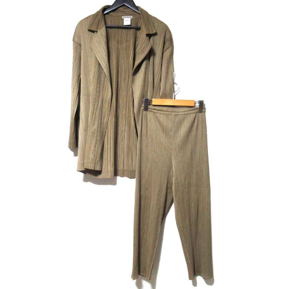 イッセイミヤケ プリーツセットアップ