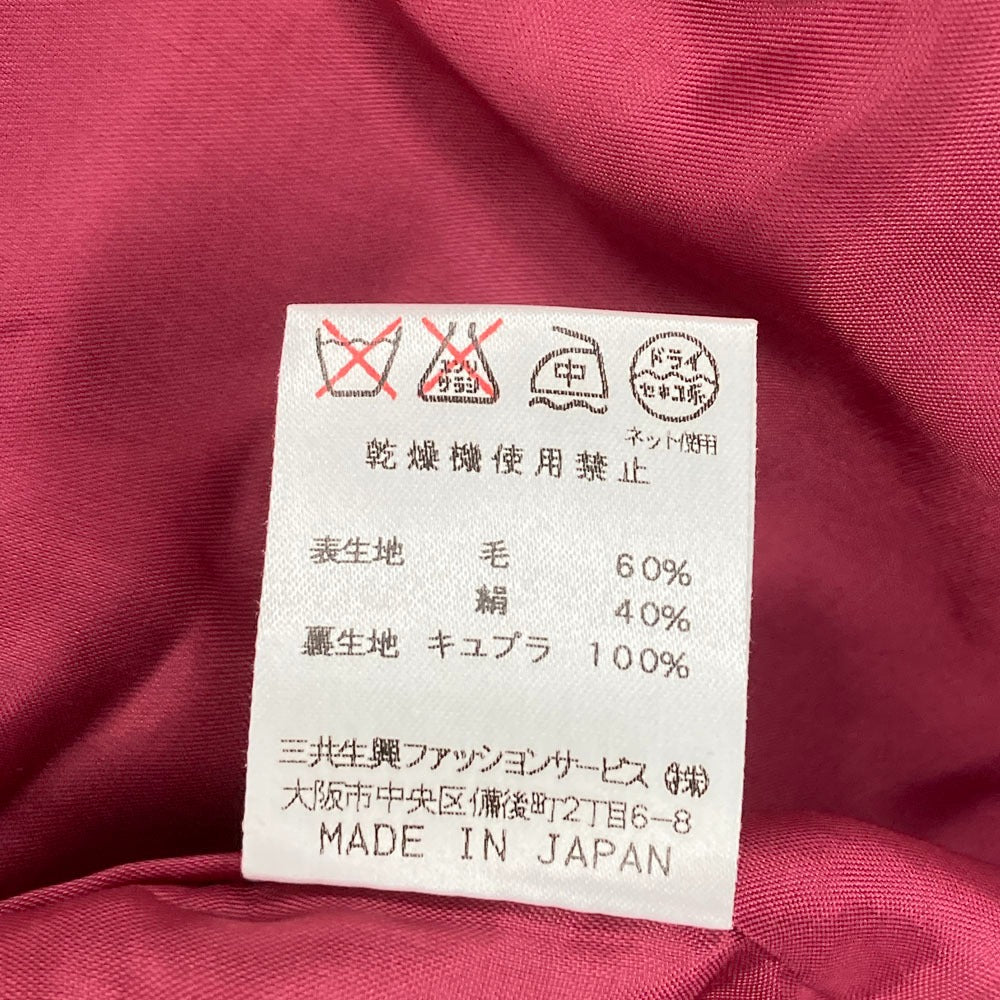 レオナールファッション フラワープリントノーカラーセットアップ