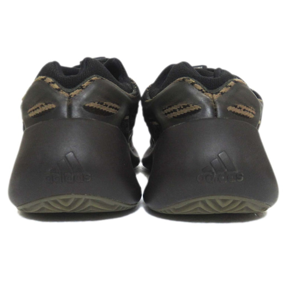 アディダス YEEZY 700V3 スニーカー