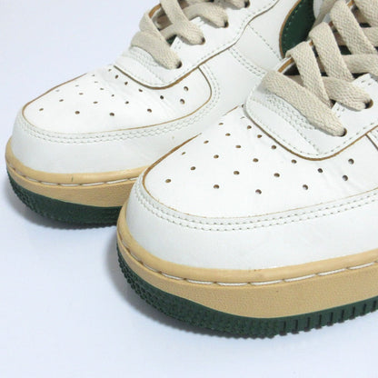 ナイキ WMNS AIR FORCE 1 '07 LV8 天然皮革スニーカー