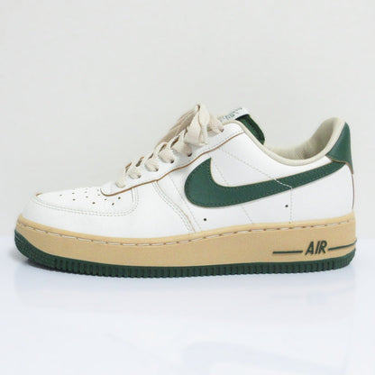 ナイキ WMNS AIR FORCE 1 '07 LV8 天然皮革スニーカー