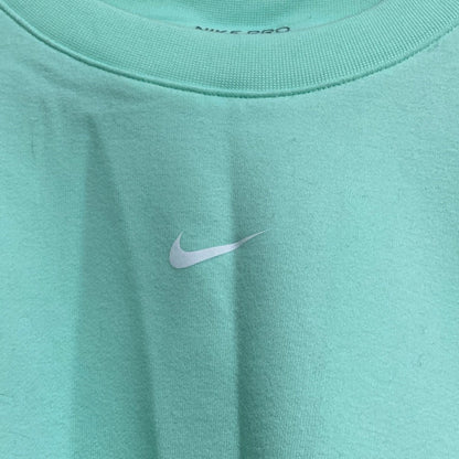 ナイキ Dri-FIT フレンチテリー スウェットシャツ