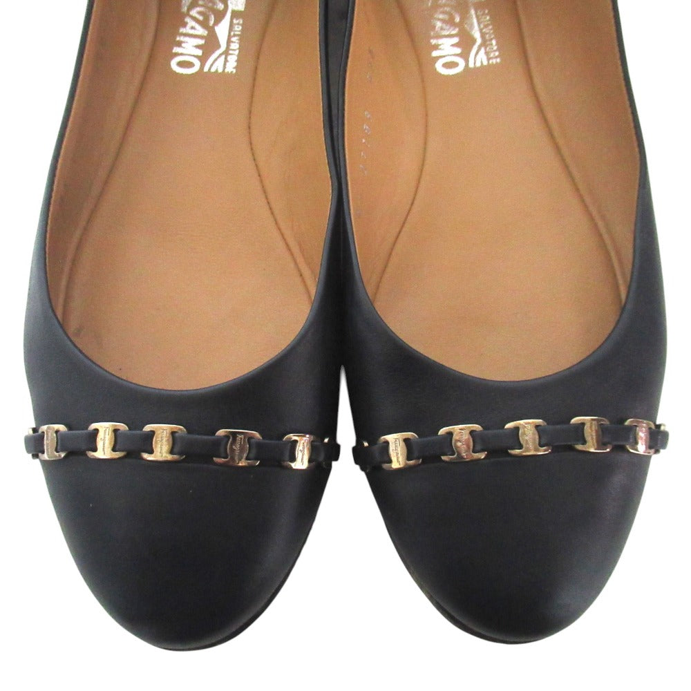 サルヴァトーレ フェラガモ レザーフラットシューズ