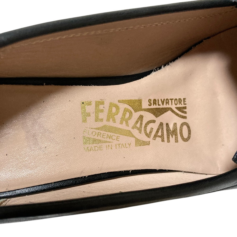 サルヴァトーレ フェラガモ ガンチーニ レザー ローファー
