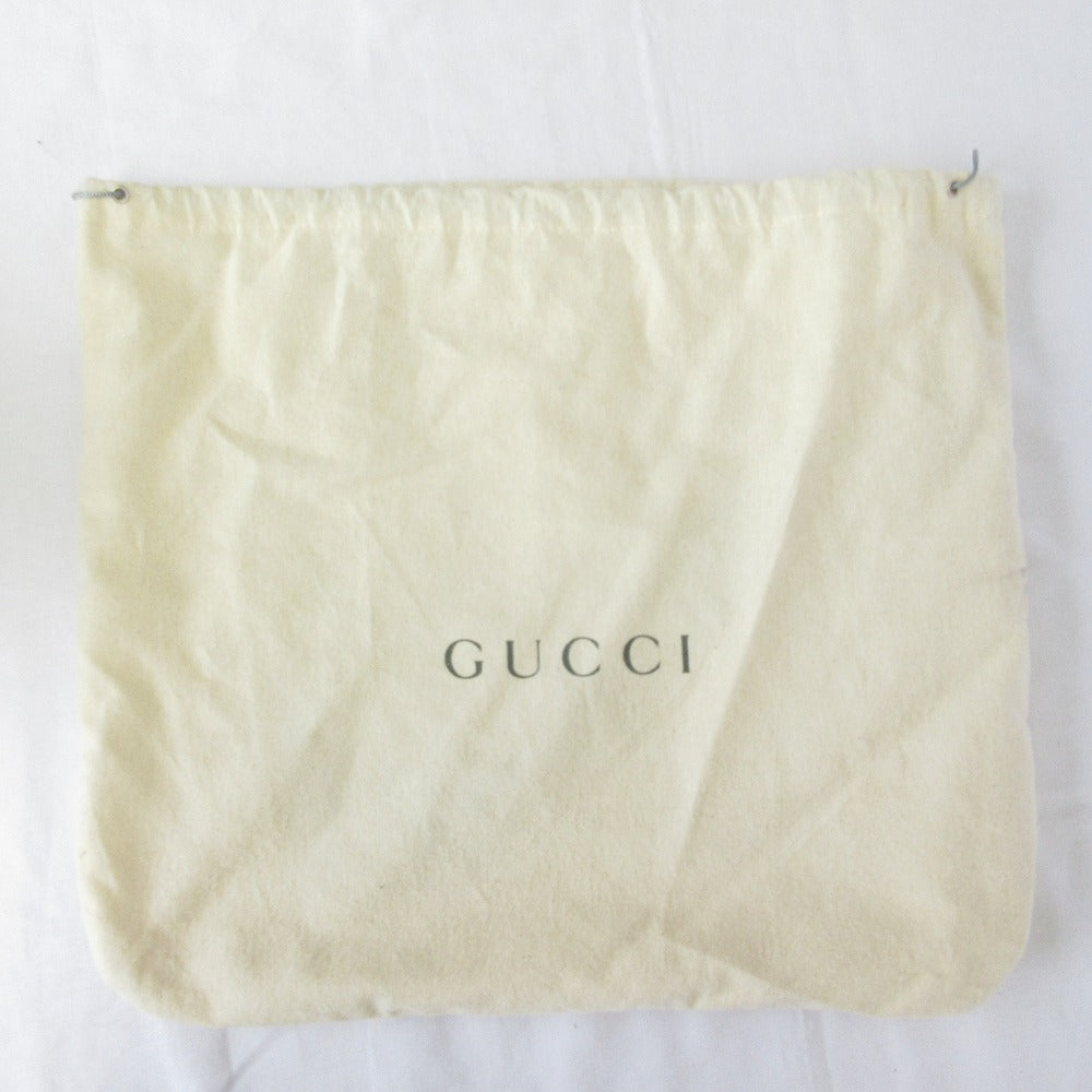 グッチ レザーチャッカブーツ