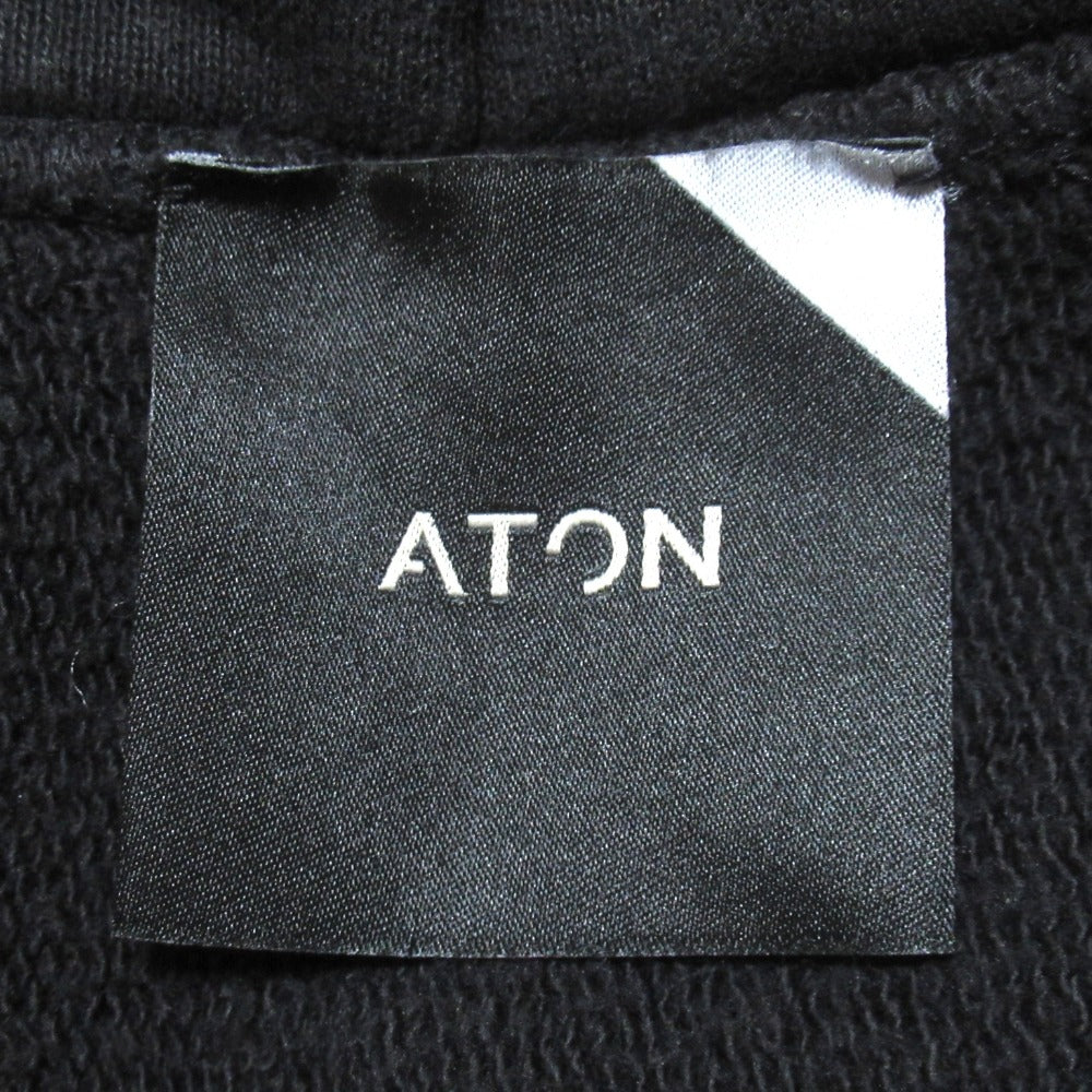 エイトン ロゴ刺繍オーバーサイズスウェットパーカー