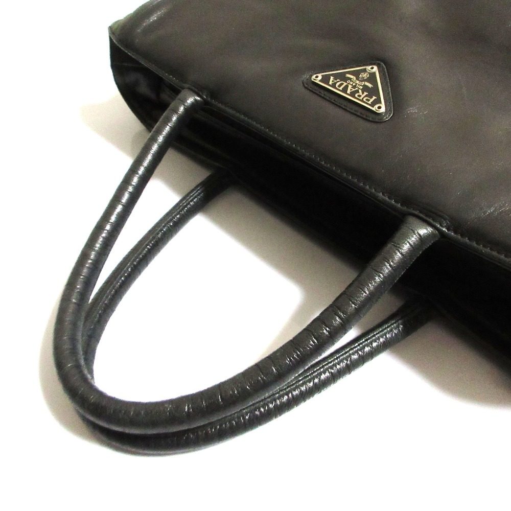 プラダ ナッパレザー トートバッグ
