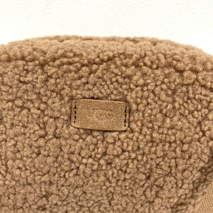 アグ JANEY II SHERPA フェイクムートンショルダーバッグ
