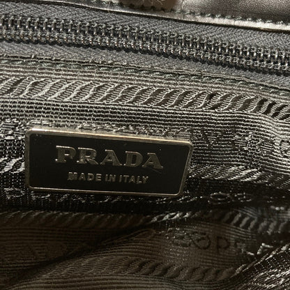 プラダ レザー ハンドバッグ
