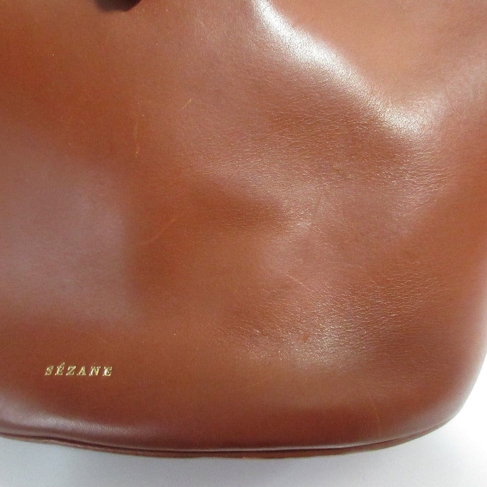 セザンヌ FARROW レザーショルダーバッグ