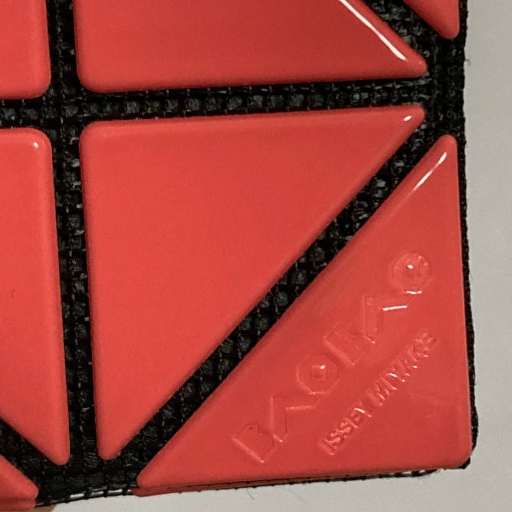 バオバオイッセイミヤケ エナメルカードケース