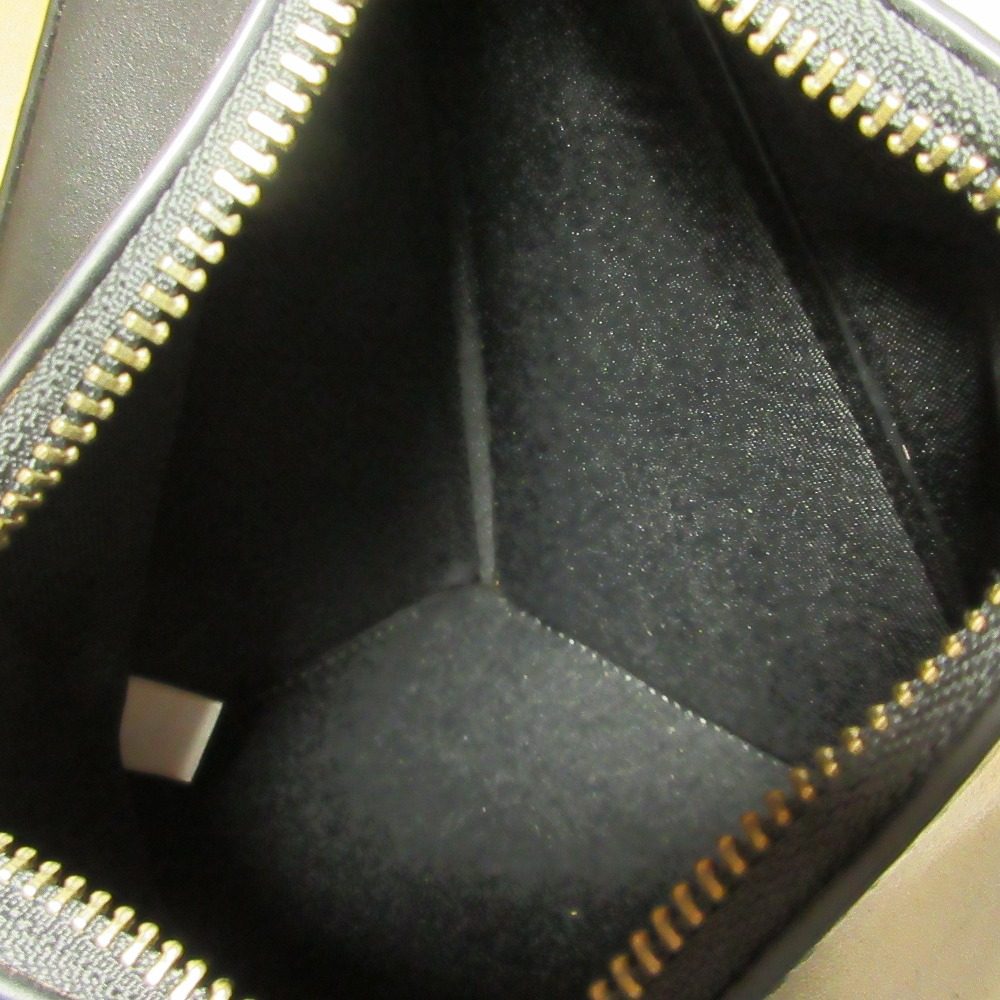 アメリヴィンテージ PYRAMID CHAIN レザーハンドバッグ