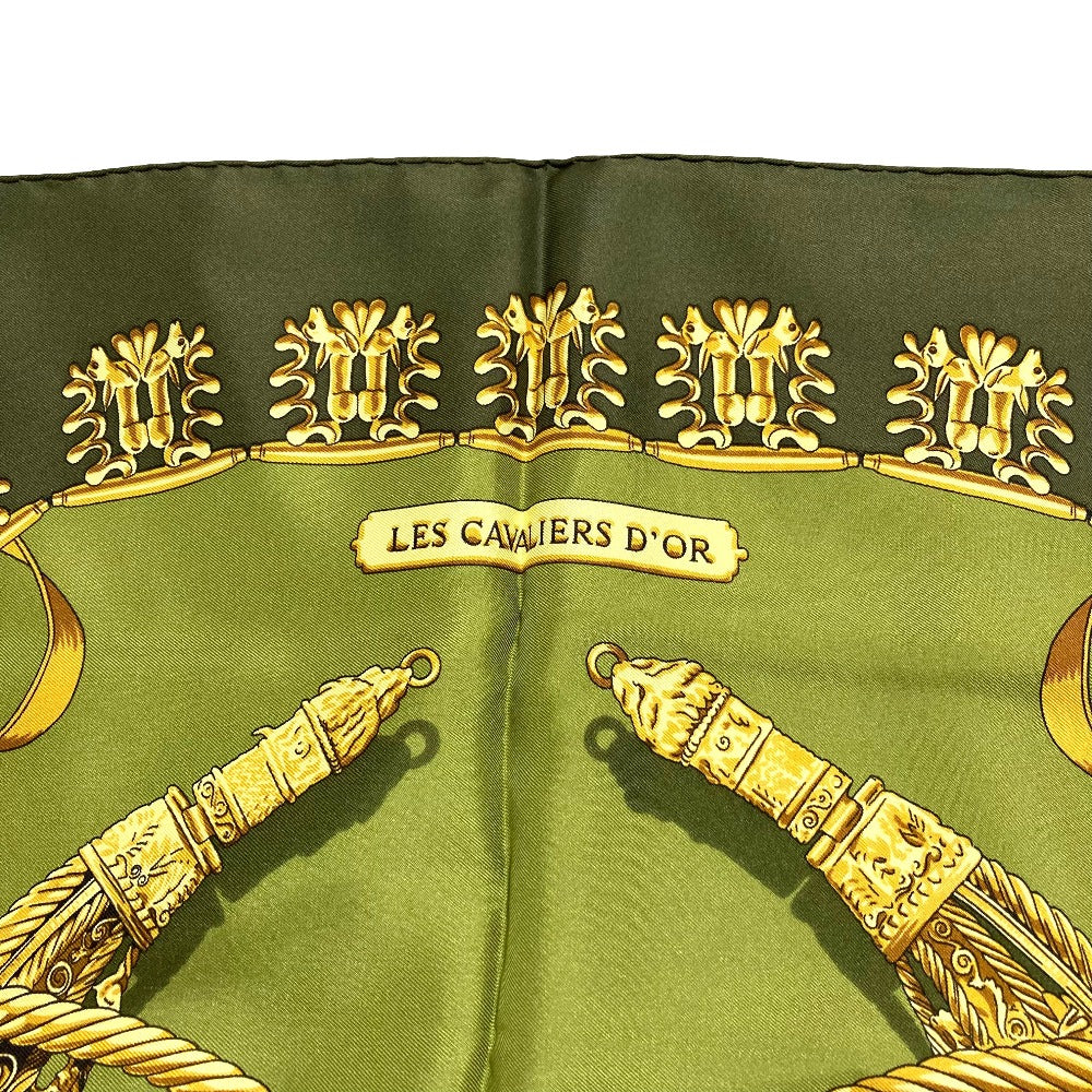 エルメス LES CAVALIERS D’OR シルクスカーフ