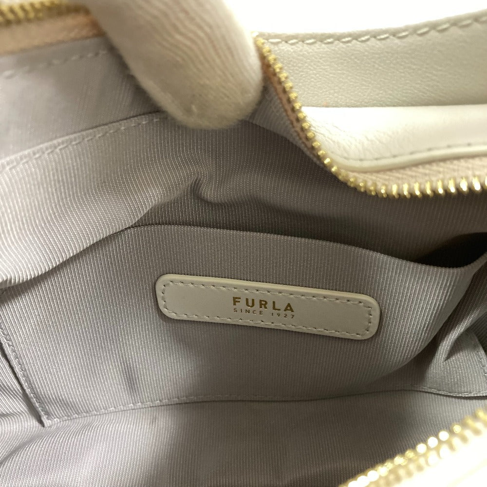 フルラ ヌヴォラ ハンドバッグ