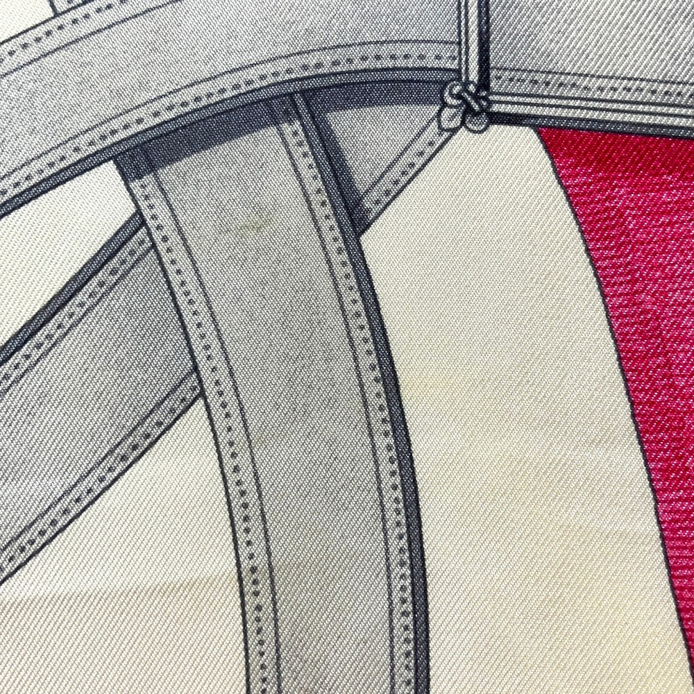 エルメス CAVALCADOUR シルクスカーフ