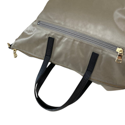 ラシット ナイロンショルダーバッグ