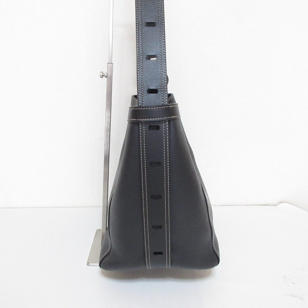 ジェイアンドエムデヴィッドソン TONNE レザーショルダーバッグ