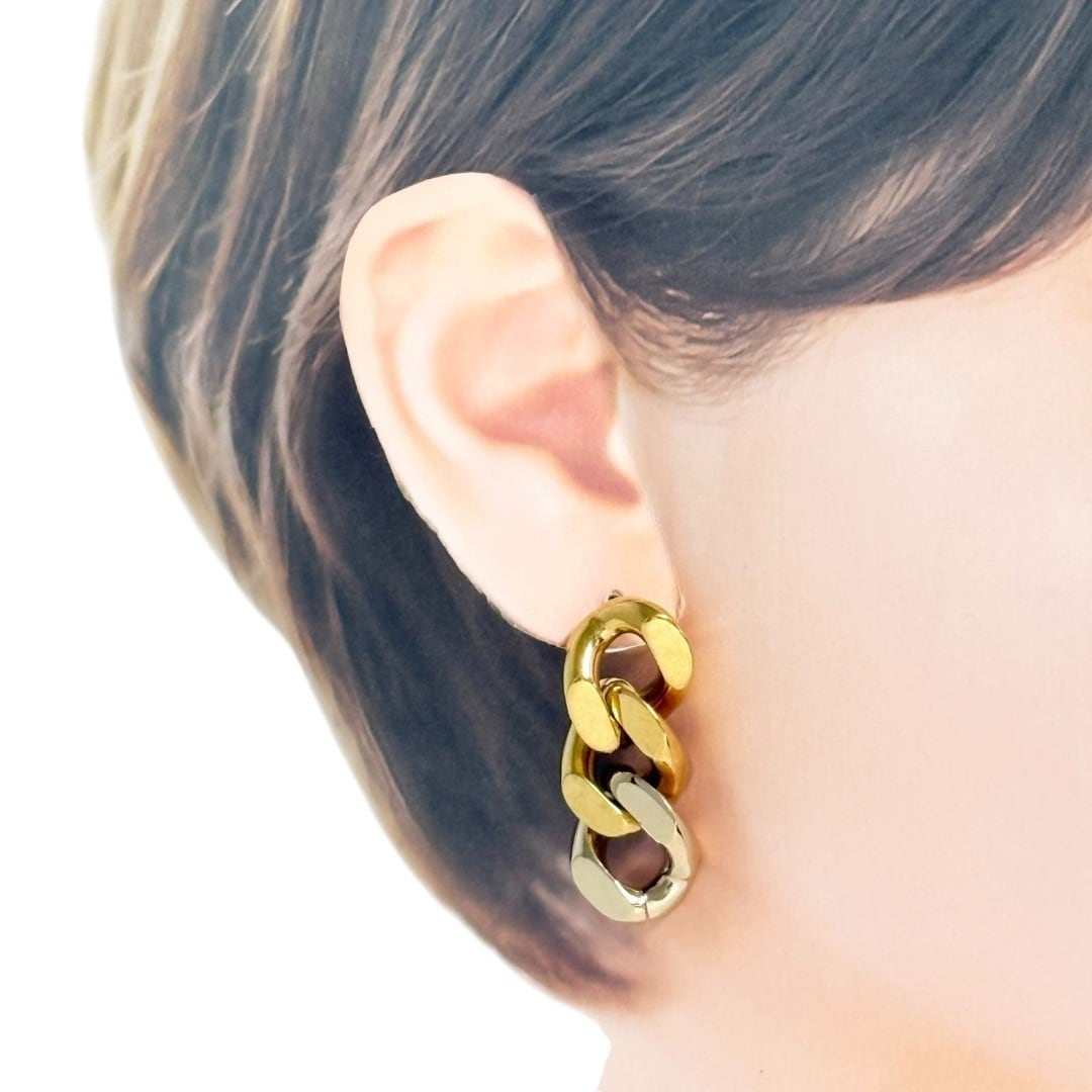 イヴサンローラン ピアス