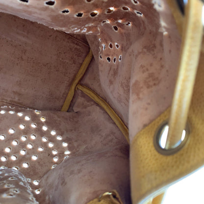 シャネル キャビアスキン 巾着ショルダーバッグ