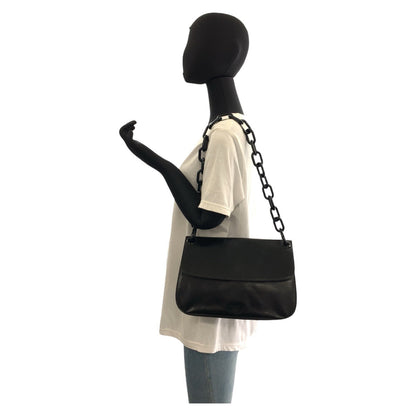 プラダ レザー チェーンショルダーバッグ