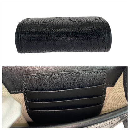 グッチ GGエンボス レザーショルダーバッグ