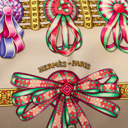 エルメス LES RUBANS DU CHEVAL シルクスカーフ