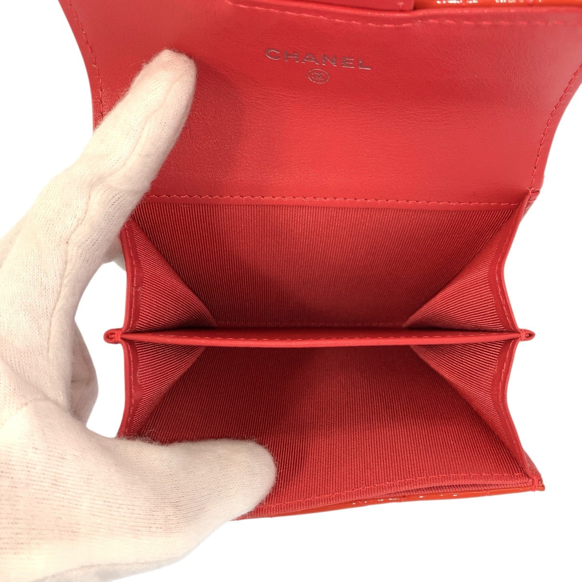 シャネル マトラッセ パテントレザー コインケース カードケース