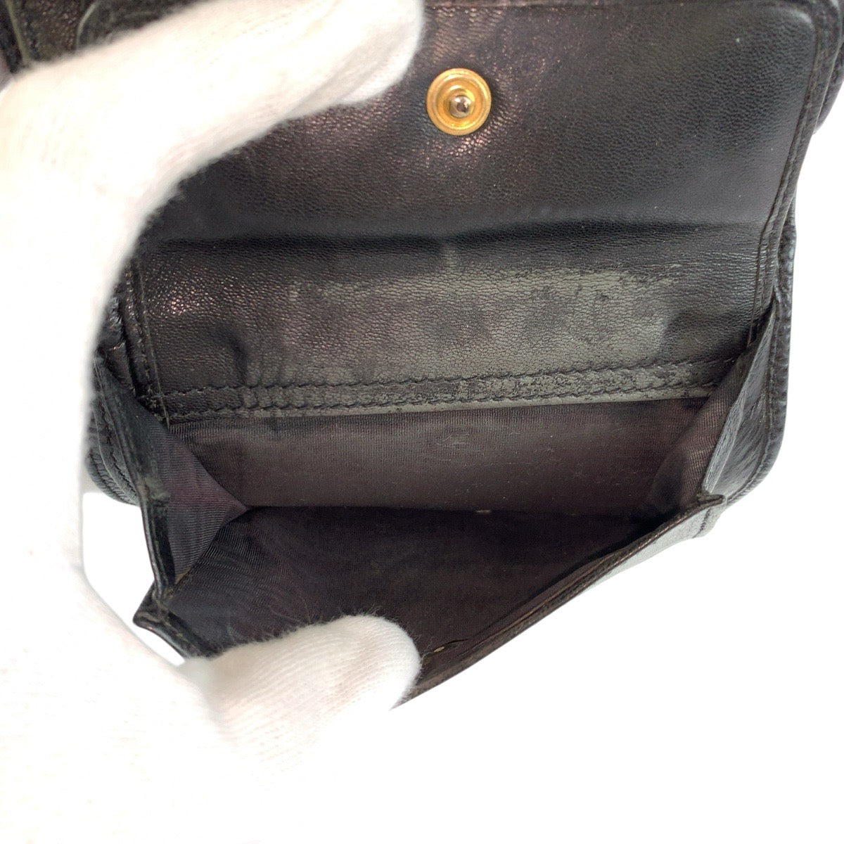 シャネル ココマーク レザー折り財布
