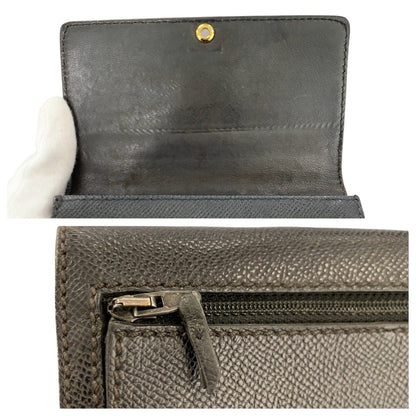 シャネル レザー折り財布