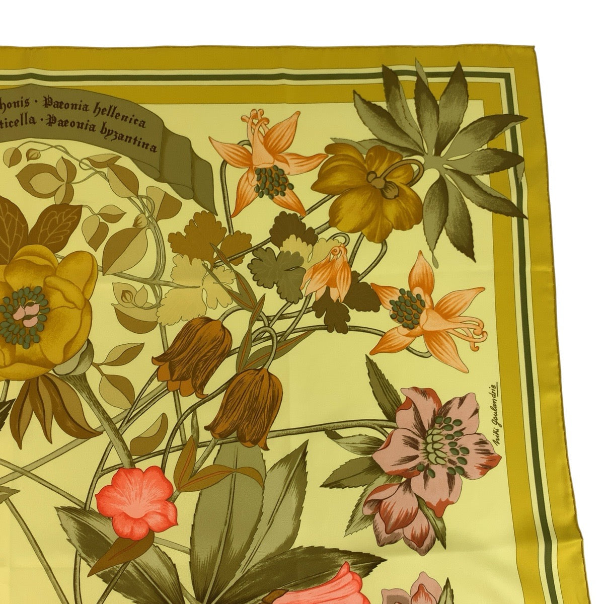 エルメス Fleurs d'Hellade シルクスカーフ