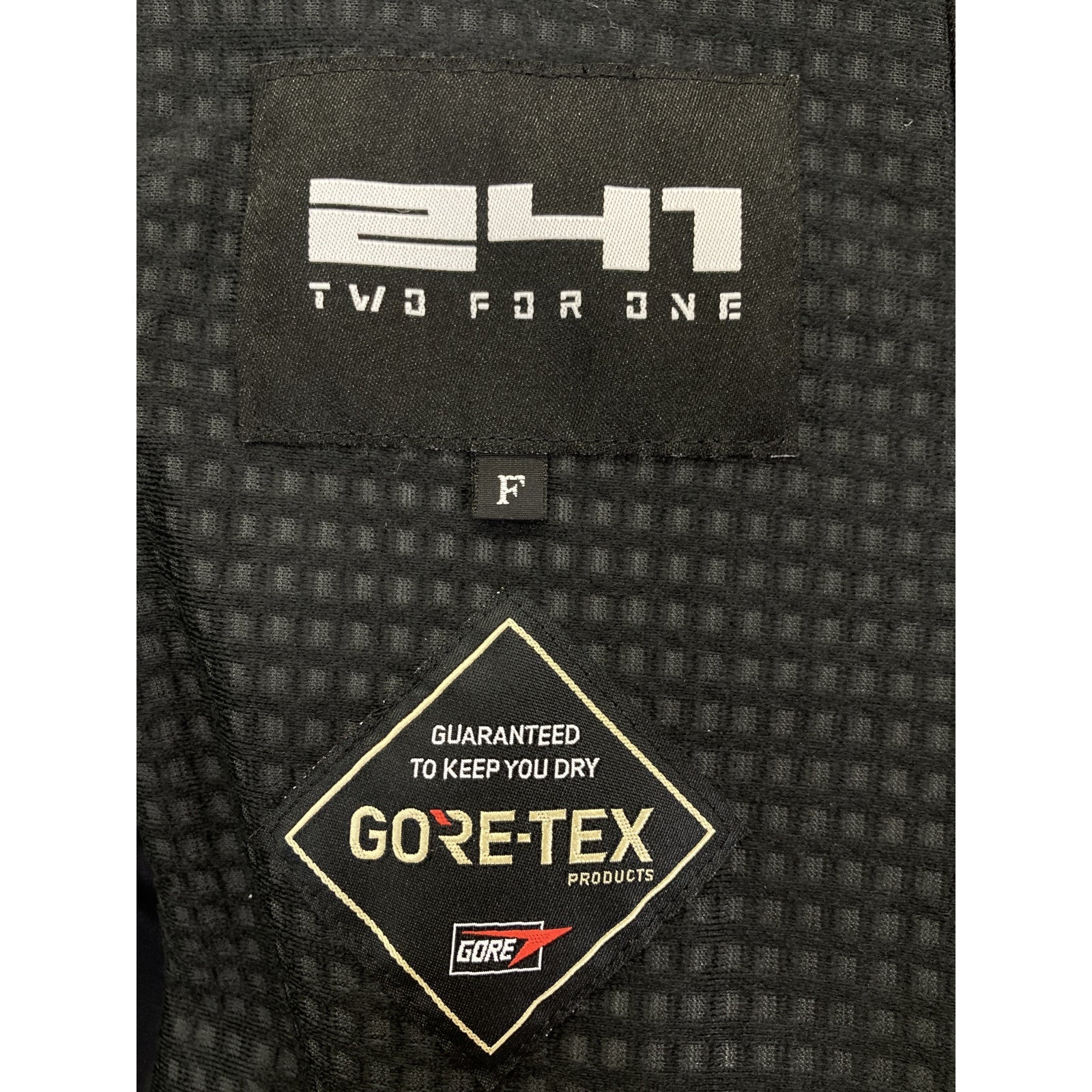 トゥーフォーワン MB1960 GORE-TEX マウンテンジャケット