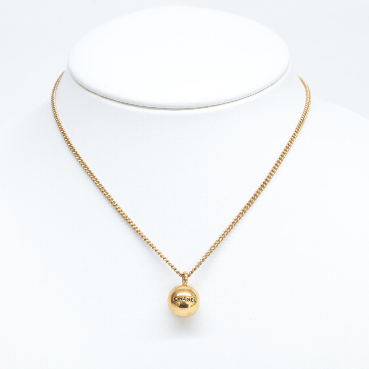 シャネル ロゴボール ネックレス