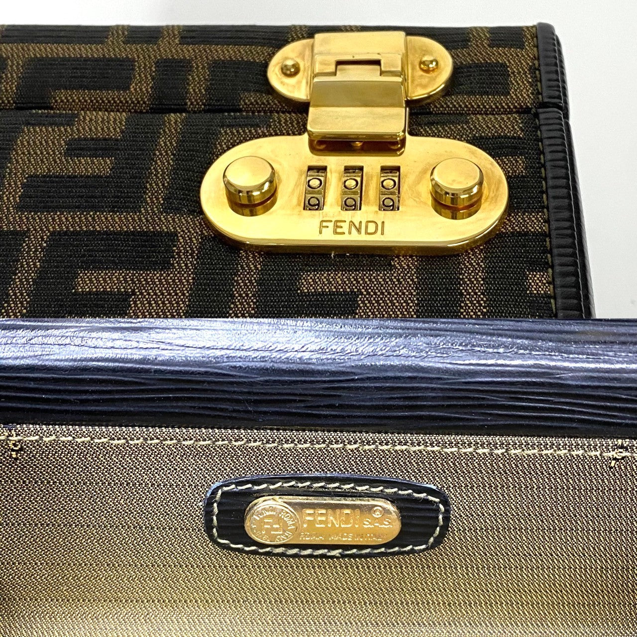 フェンディ ズッカ キャンバス レザー 2wayバッグ