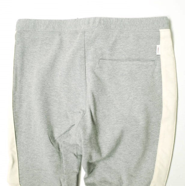 イージーンズ TAPERED EASY PANTS コットン混 パンツ