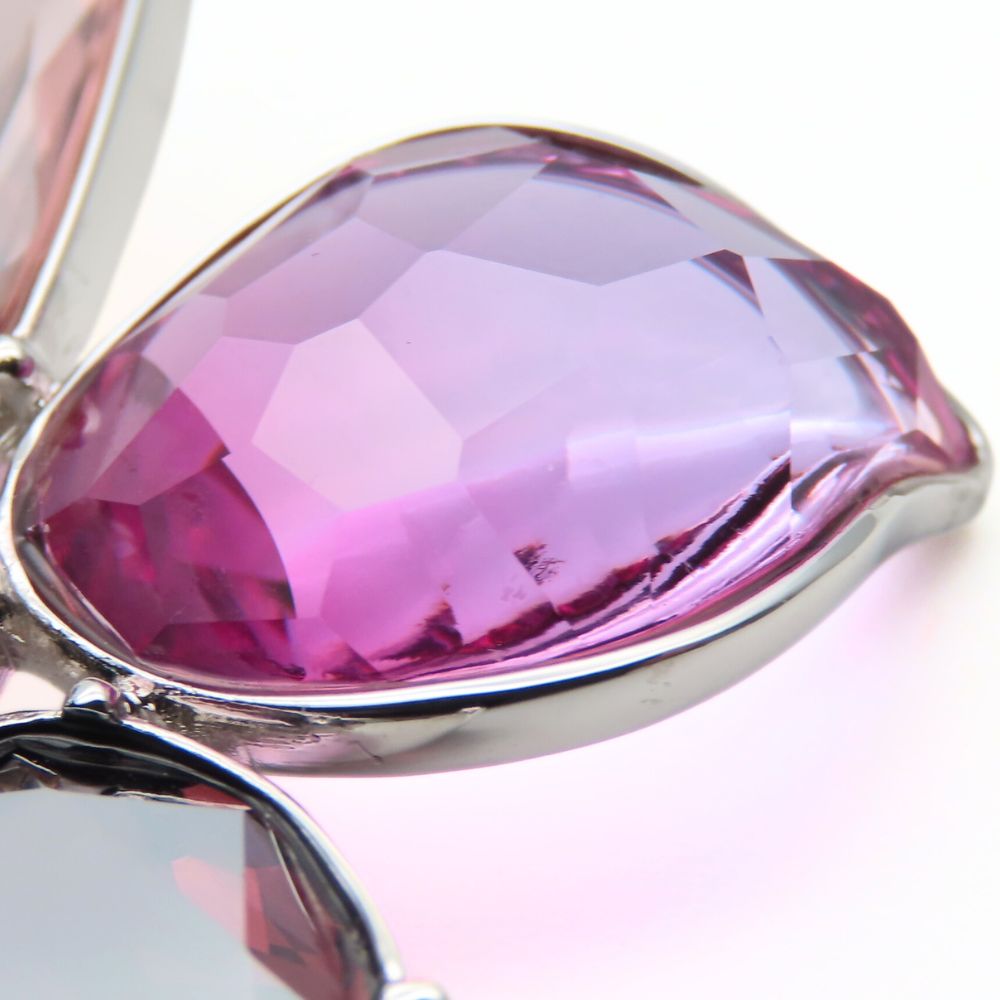 スワロフスキー フラワーモチーフ クリスタル ペンダント