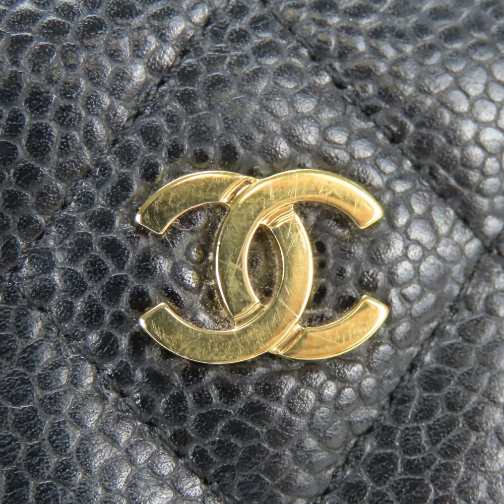 シャネル マトラッセ ココマーク キャビアスキン ラウンドファスナー長財布
