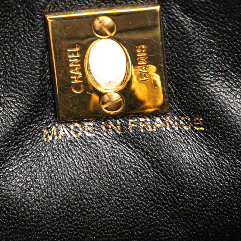 シャネル ココマーク マトラッセ ラムスキン ミニ ハンドバッグ