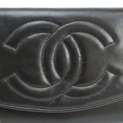シャネル ラムスキン二つ折り財布