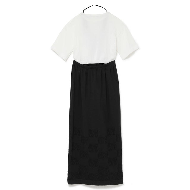 TAN シグネチャー ツイスト ドレス&クロップド Tシャツ