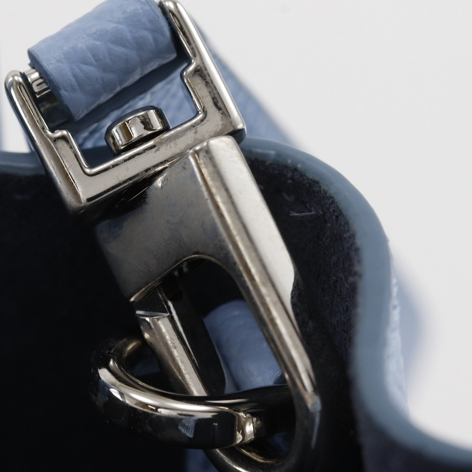 ボーイ BOBBY18 レザーハンドバッグ