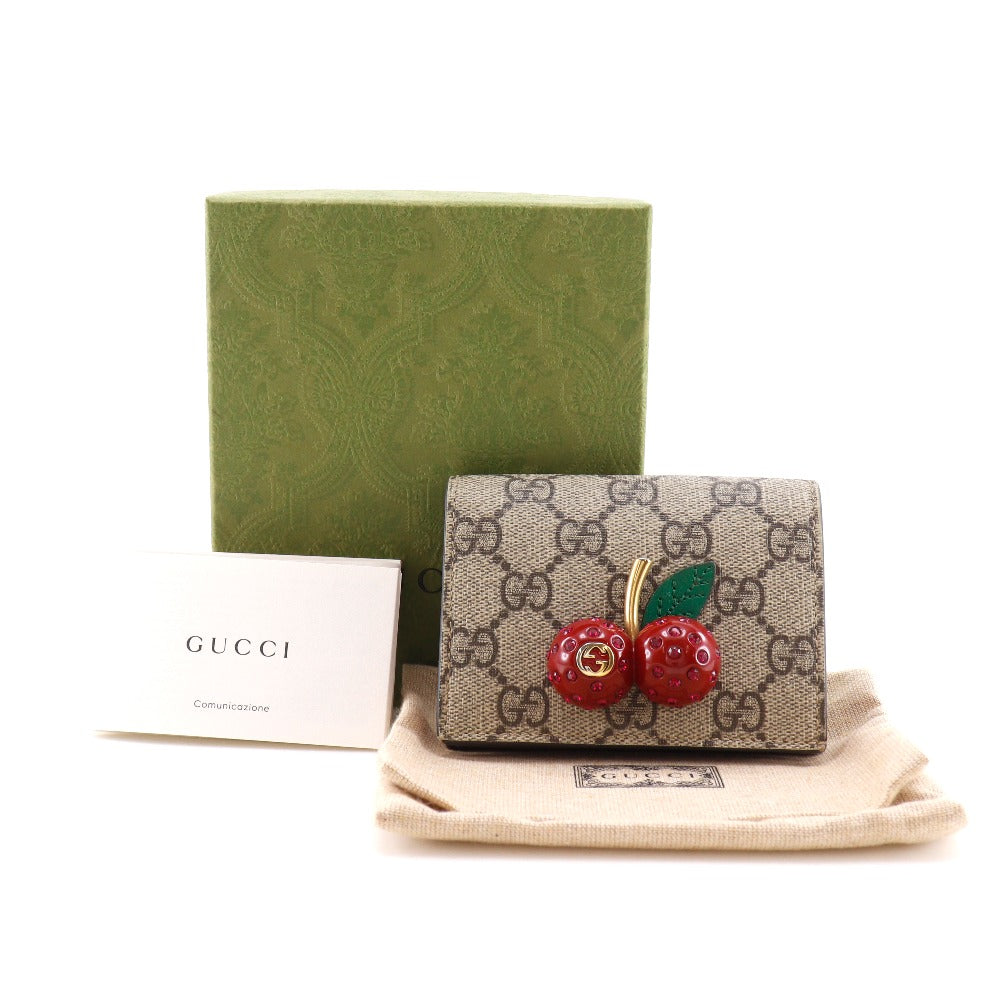グッチ チェリー GGスプリームキャンバス 二つ折り財布