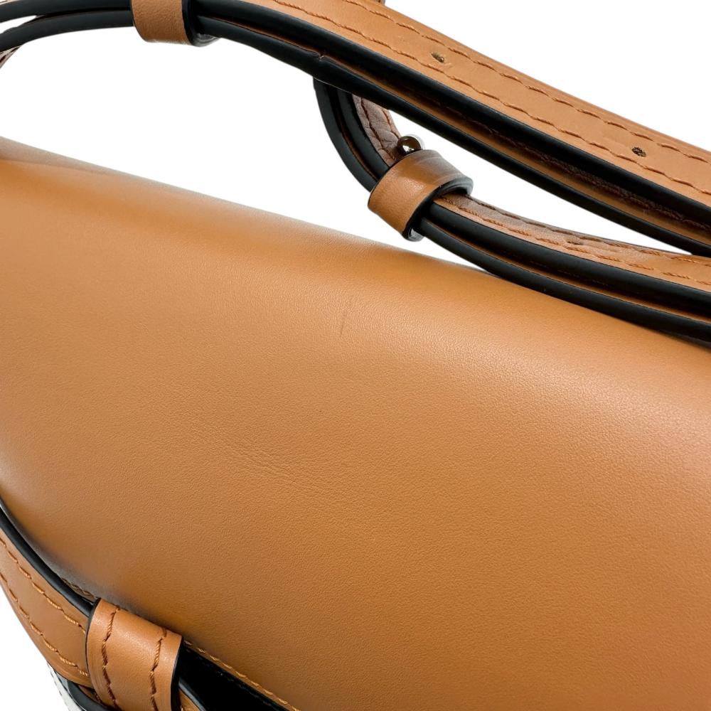 ロエベ ゲートバッグ スモール レザー ショルダーバッグ