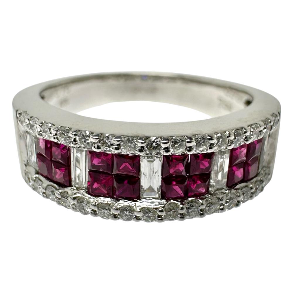 Au750ホワイトゴールド ルビー0.70ct ダイヤモンド0.55ct リング