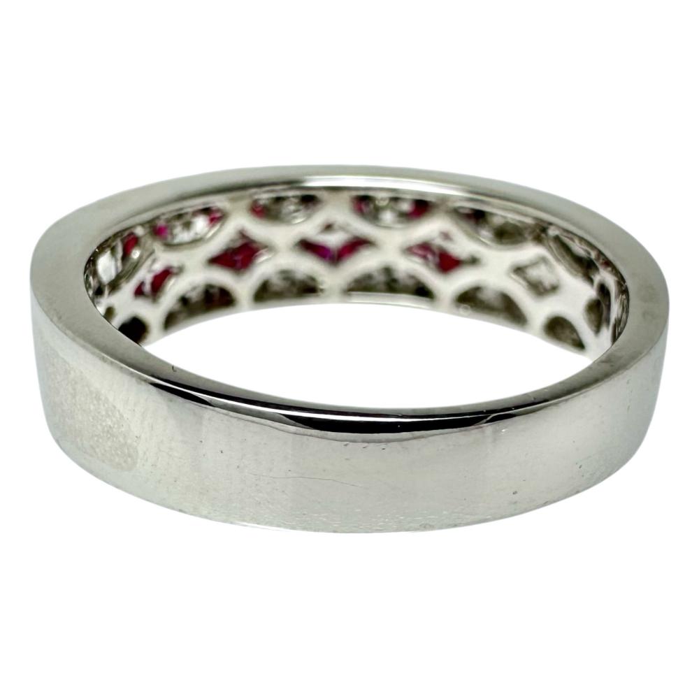 Au750ホワイトゴールド ルビー0.70ct ダイヤモンド0.55ct リング