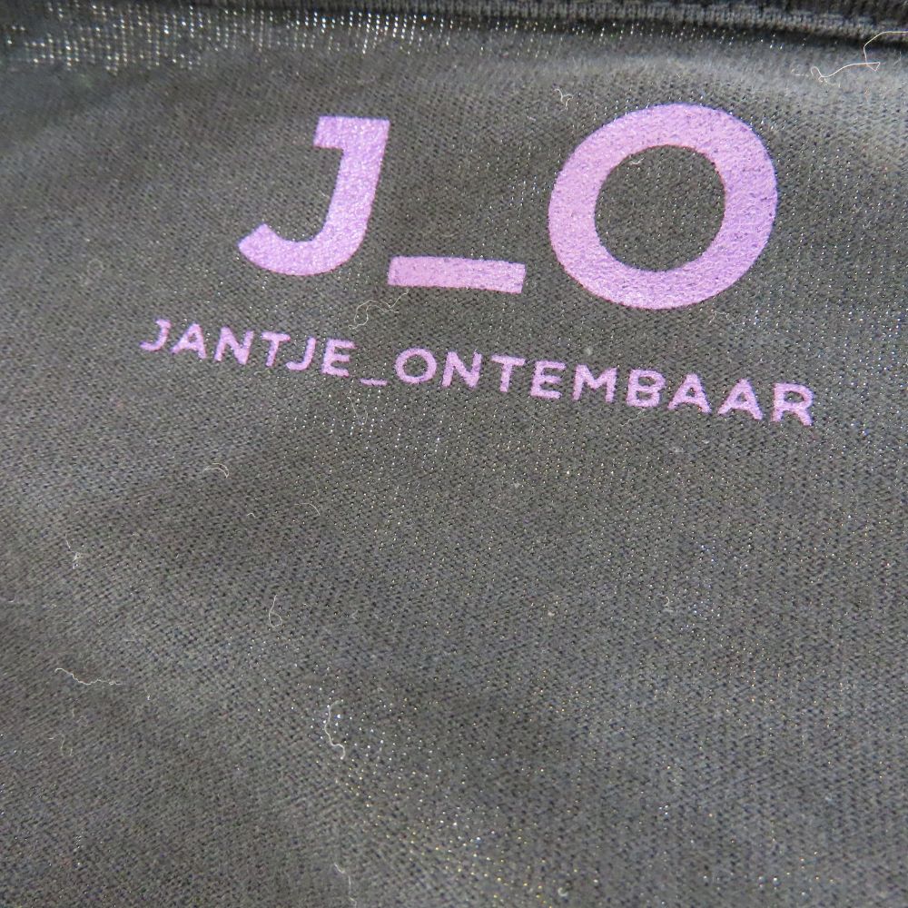 JANTJE ONTEMBAAR J_O オリジナル モノグラム コットン Tシャツ