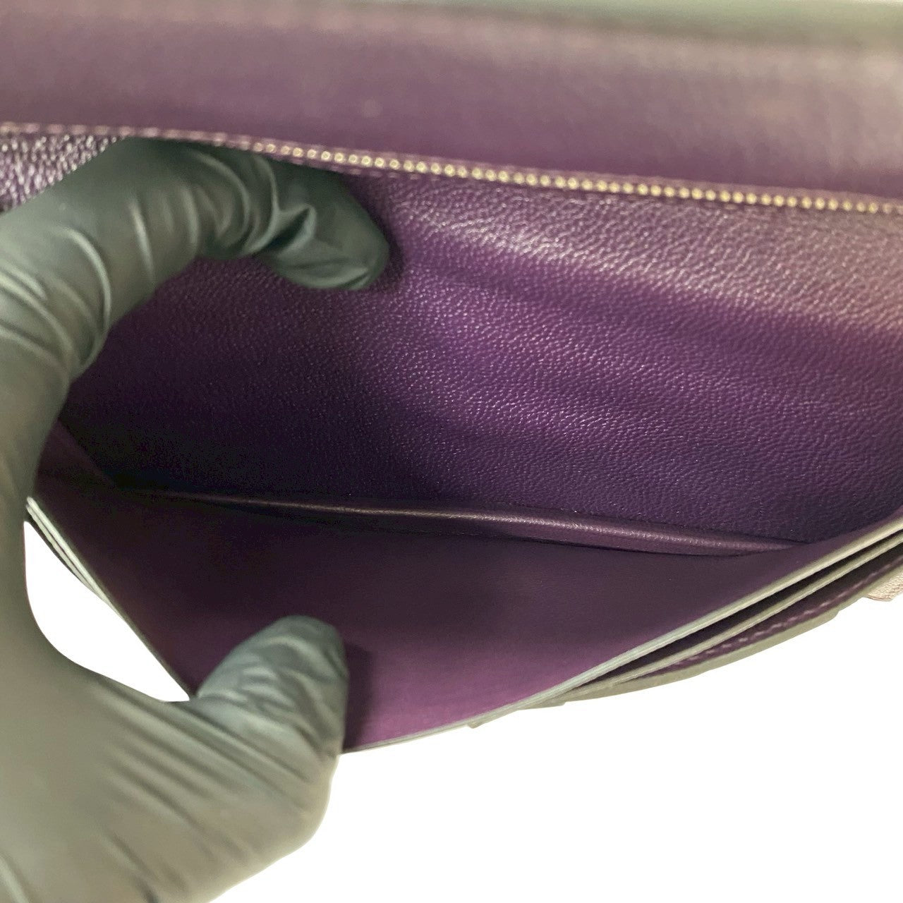 エルメス ベアン スフレ アリゲーター ウォレット