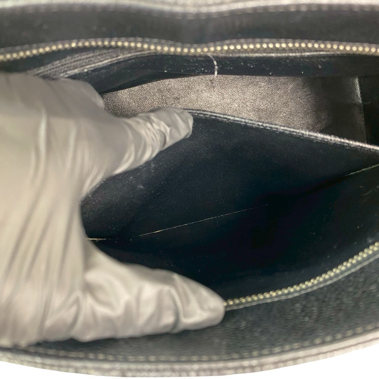 シャネル マトラッセ キャビア レザー トート バッグ