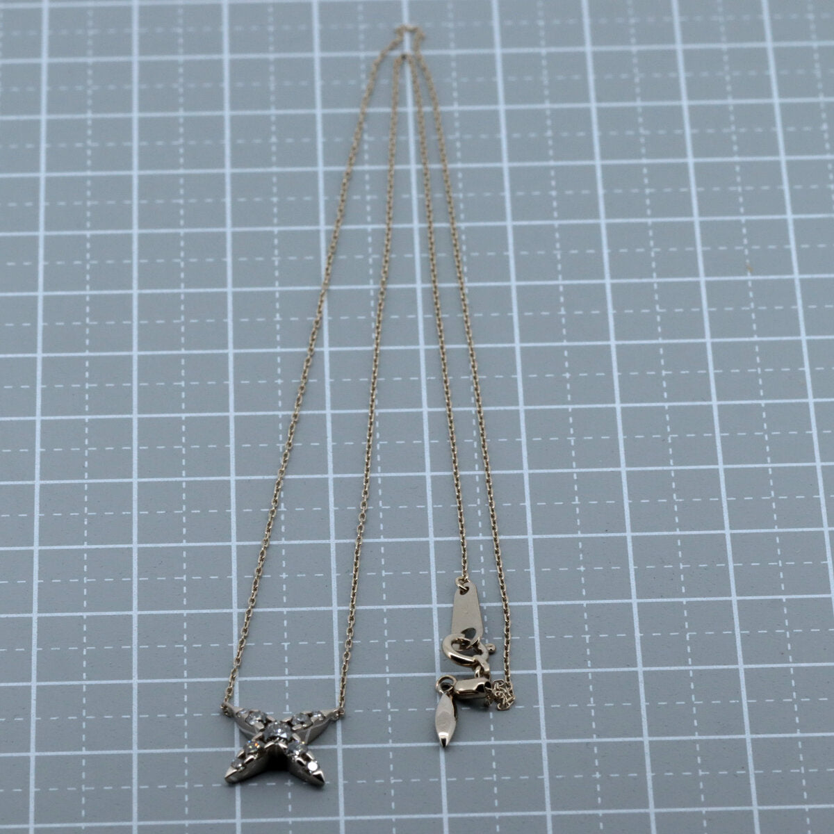 カシケイ ネイキッド K18BG ダイヤモンド ネックレス